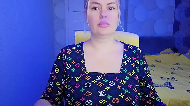 Snapshot of natusik chatting on 19, 4, 2026 natusik online show from 19, 4, 2026