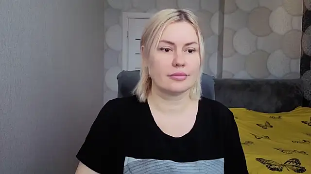 Snapshot of natusik chatting on 30, 4, 2026 natusik online show from 30, 4, 2026