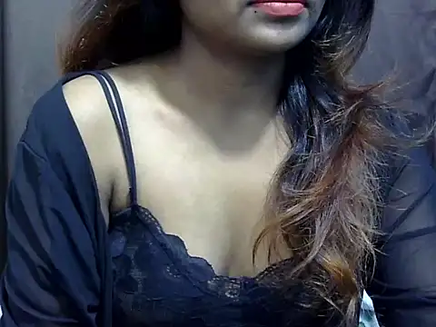 Snapshot of Mayra_baby chatting on 5, 1, 2026 Mayra baby online show from 5, 1, 2026