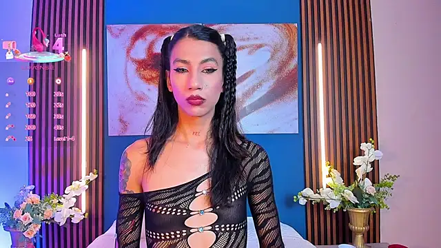 sofiaa grey  online show from 9, 9, 2025