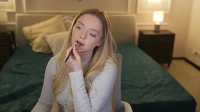 Cassy-Celestial  online show from 14, 12, 2025