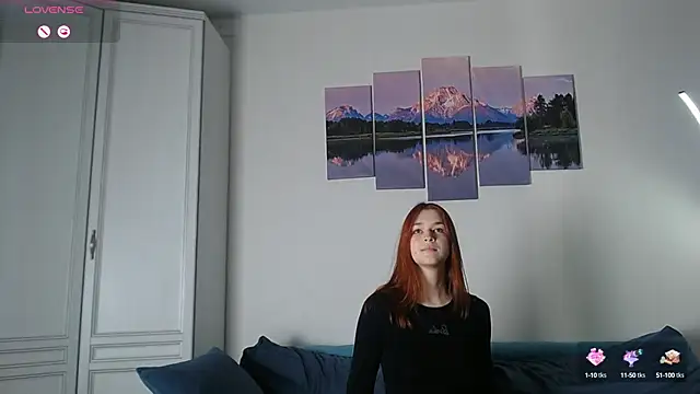 Snapshot of MargoFoxy chatting on 9, 3, 2025 MargoFoxy online show from 9, 3, 2025