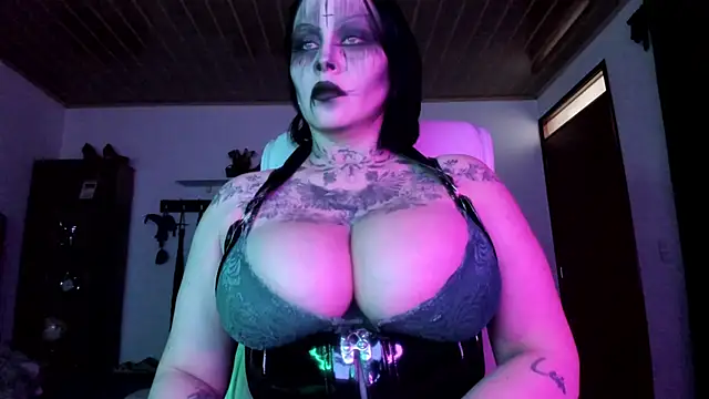 Snapshot of Olivia_seex chatting on 10, 9, 2025 Olivia seex online show from 10, 9, 2025