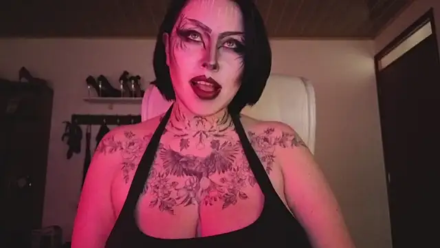 Snapshot of Olivia_seex chatting on 1, 12, 2025 Olivia seex online show from 1, 12, 2025