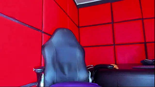 Snapshot of Haileybieberr chatting on 15, 2, 2026 Haileybieberr online show from 15, 2, 2026