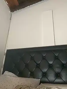 tom thick online show from 24, 1, 2025