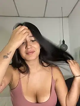 AnithaFigueroa1 online show from 5, 12, 2024