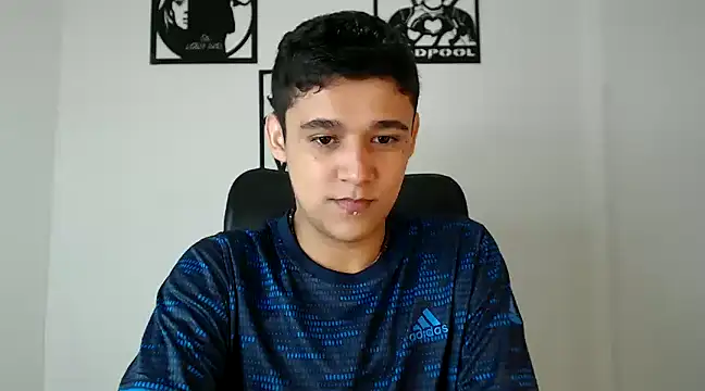 Snapshot of kaiine190 chatting on 10, 12, 2024 kaiine190 online show from 10, 12, 2024