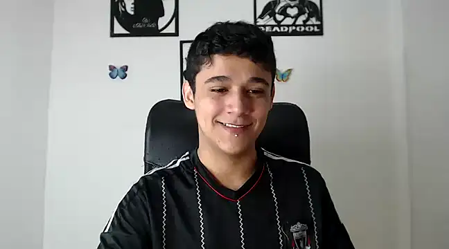 Snapshot of kaiine190 chatting on 22, 1, 2025 kaiine190 online show from 22, 1, 2025