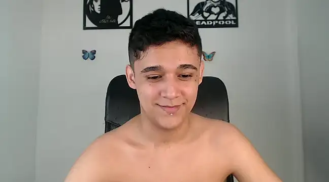 Snapshot of kaiine190 chatting on 31, 1, 2025 kaiine190 online show from 31, 1, 2025