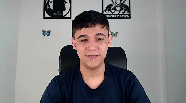 Snapshot of kaiine190 chatting on 2, 2, 2025 kaiine190 online show from 2, 2, 2025