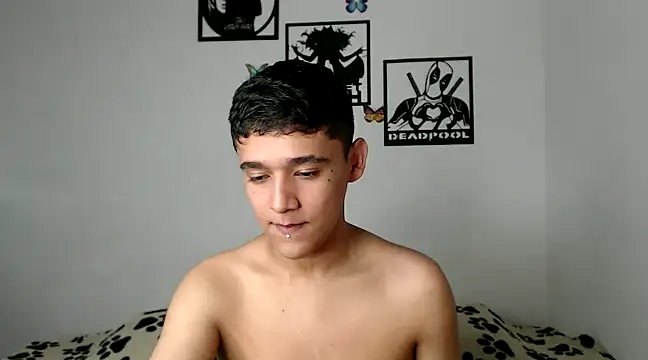 Snapshot of kaiine190 chatting on 13, 3, 2025 kaiine190 online show from 13, 3, 2025