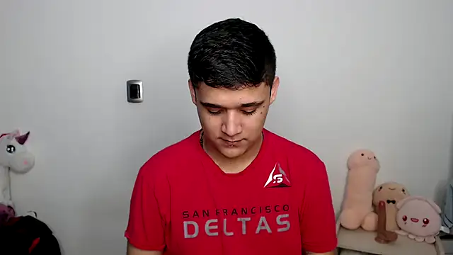 Snapshot of kaiine190 chatting on 11, 9, 2025 kaiine190 online show from 11, 9, 2025