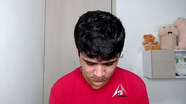 Snapshot of kaiine190 chatting on 17, 10, 2025 kaiine190 online show from 17, 10, 2025