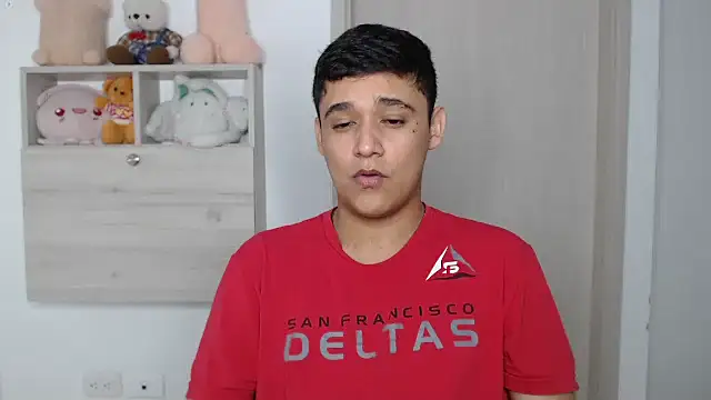 Snapshot of kaiine190 chatting on 29, 11, 2025 kaiine190 online show from 29, 11, 2025