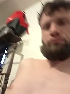 Snapshot of Talenjames4 chatting on 15, 12, 2025 Talenjames4 online show from 15, 12, 2025