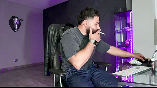 Snapshot of mattmasterss chatting on 22, 3, 2025 mattmasterss online show from 22, 3, 2025