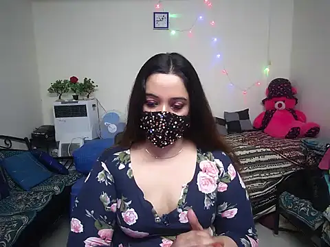 Arushisingh8888 online show from 23, 2, 2025