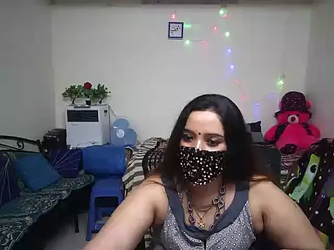 Arushisingh8888 online show from 28, 2, 2025