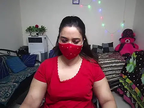 Arushisingh8888 online show from 3, 3, 2025