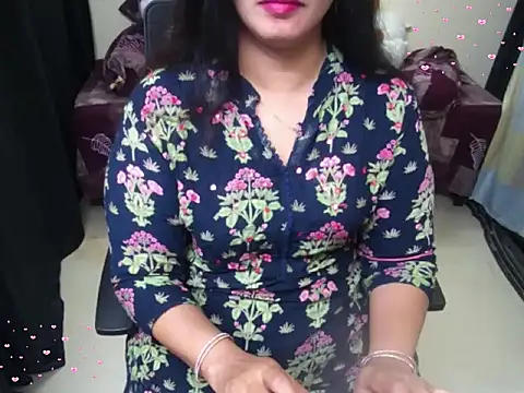 Arushisingh8888 online show from 16, 12, 2025