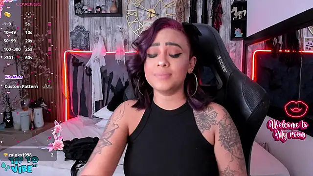 Snapshot of Neko_Misaki chatting on 5, 1, 2025 Neko Misaki online show from 5, 1, 2025