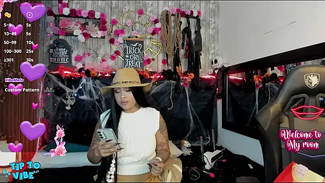 Snapshot of Neko_Misaki chatting on 16, 10, 2025 Neko Misaki online show from 16, 10, 2025