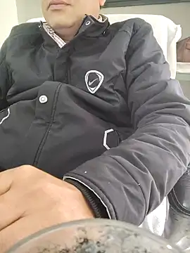 Hot-man39 online show from 6, 1, 2025