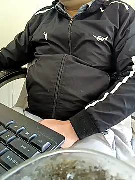 Hot-man39 online show from 22, 2, 2025