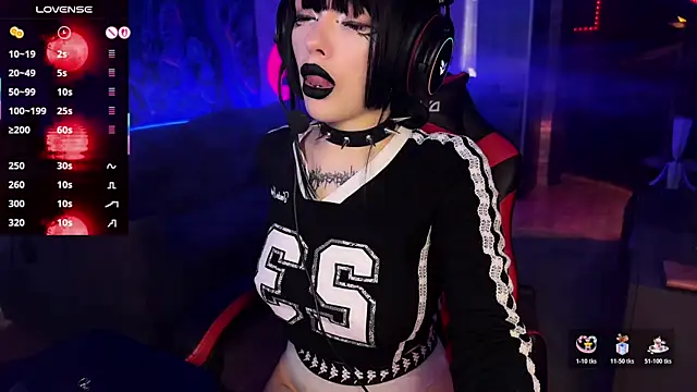 Eva-miller1 online show from 21, 10, 2025