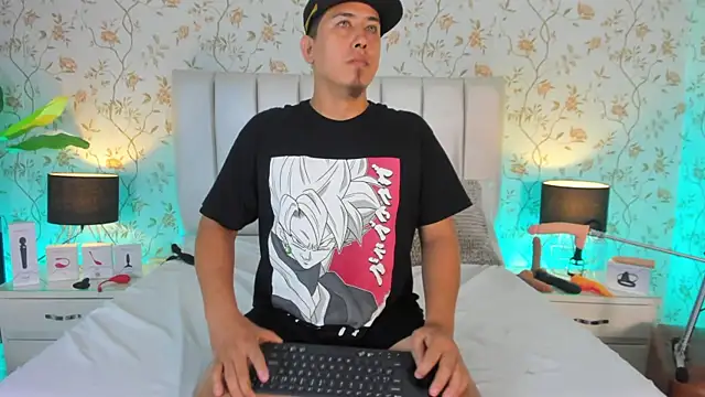 Liana Asaff online show from 12, 2, 2025