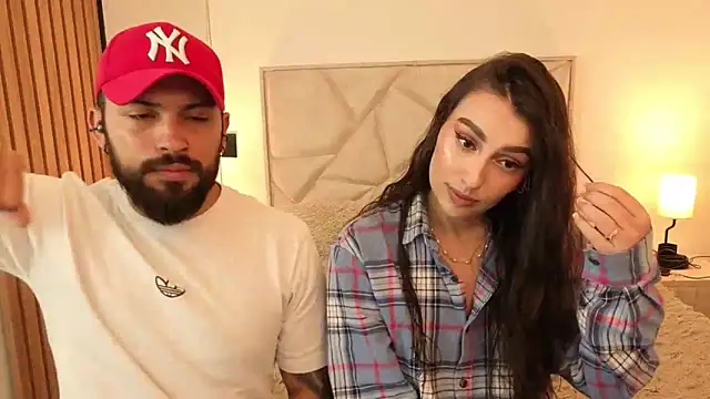 teseo and afroditha  online show from 18, 10, 2025