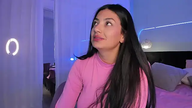 EvaaStevens online show from 5, 2, 2025