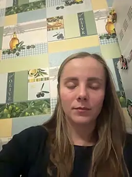 AlisaKissss online show from 4, 4, 2026