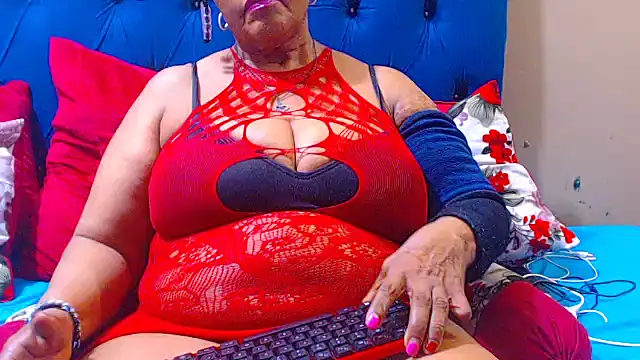 Snapshot of ebonycandy10 chatting on 9, 10, 2025 ebonycandy10 online show from 9, 10, 2025