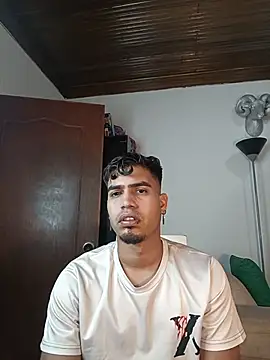 Snapshot of jaden_98_ chatting on 21, 3, 2026 jaden 98 online show from 21, 3, 2026