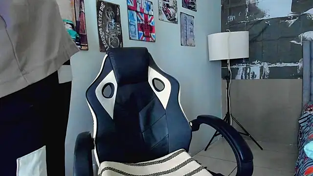 jaden 98  online show from 17, 7, 2026