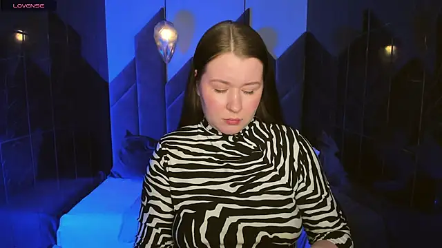 Snapshot of ShedarBrooks chatting on 7, 2, 2025 ShedarBrooks online show from 7, 2, 2025