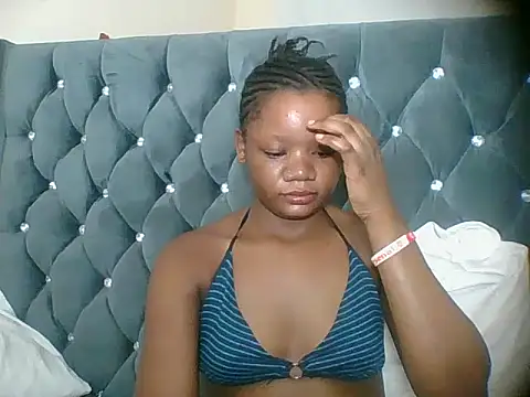 Snapshot of HotJeylee chatting on 17, 3, 2026 HotJeylee online show from 17, 3, 2026