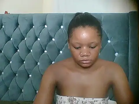 Snapshot of HotJeylee chatting on 23, 3, 2026 HotJeylee online show from 23, 3, 2026