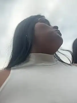 royalgirls x online show from 15, 2, 2025