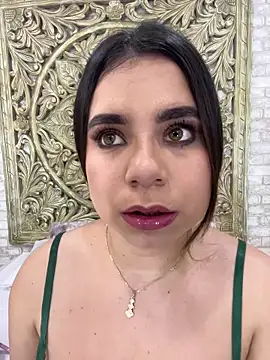 Snapshot of ThaniaJones chatting on 24, 3, 2026 ThaniaJones online show from 24, 3, 2026