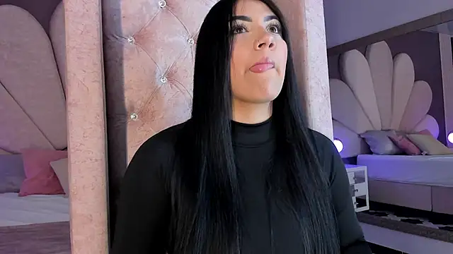 PaulinaDuarte online show from 6, 3, 2026