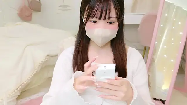 Snapshot of HONO_cha chatting on 23, 3, 2025 HONO cha online show from 23, 3, 2025