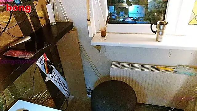 Snapshot of BongChannel chatting on 5, 1, 2025 BongChannel online show from 5, 1, 2025