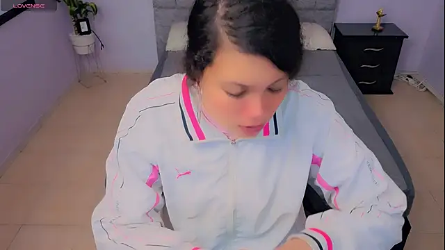 Lana stone  online show from 30, 11, 2025