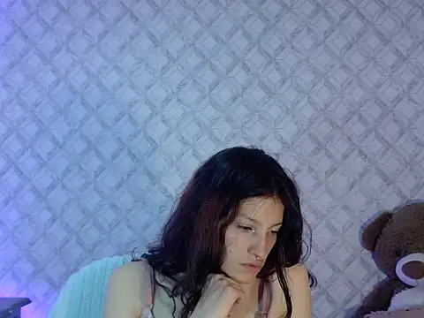 Emma-Wilson online show from 13, 3, 2026