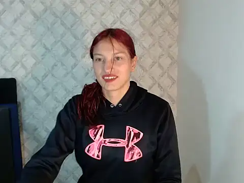 Snapshot of Emma-Wilson chatting on 27, 6, 2026 Emma-Wilson online show from 27, 6, 2026