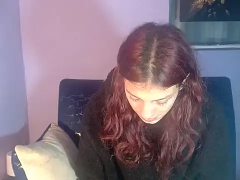Snapshot of Emma-Wilson chatting on 22, 7, 2026 Emma-Wilson online show from 22, 7, 2026