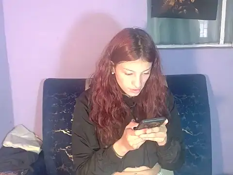 Snapshot of Emma-Wilson chatting on 3, 8, 2026 Emma-Wilson online show from 3, 8, 2026